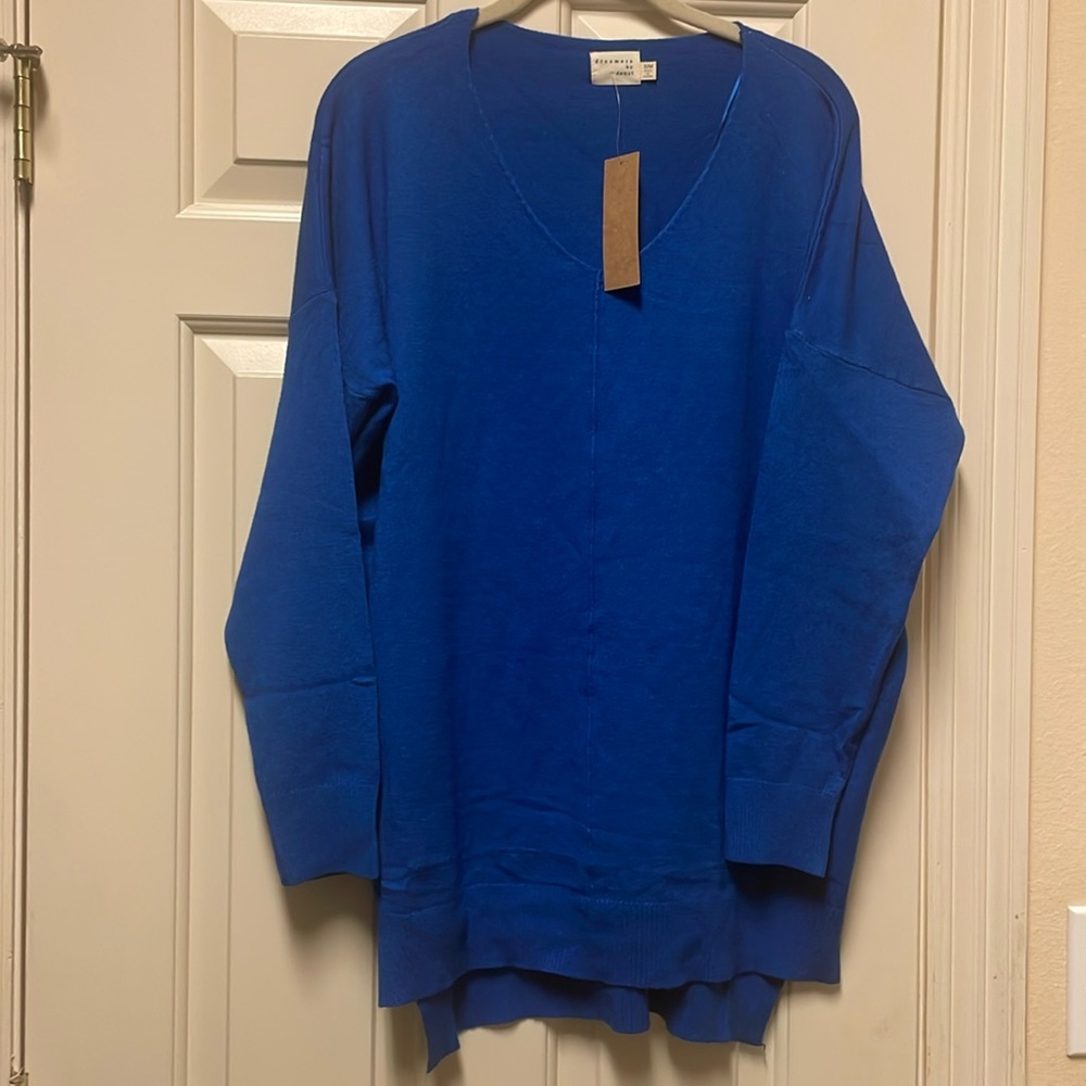 Royal blue long v-neck sweater.